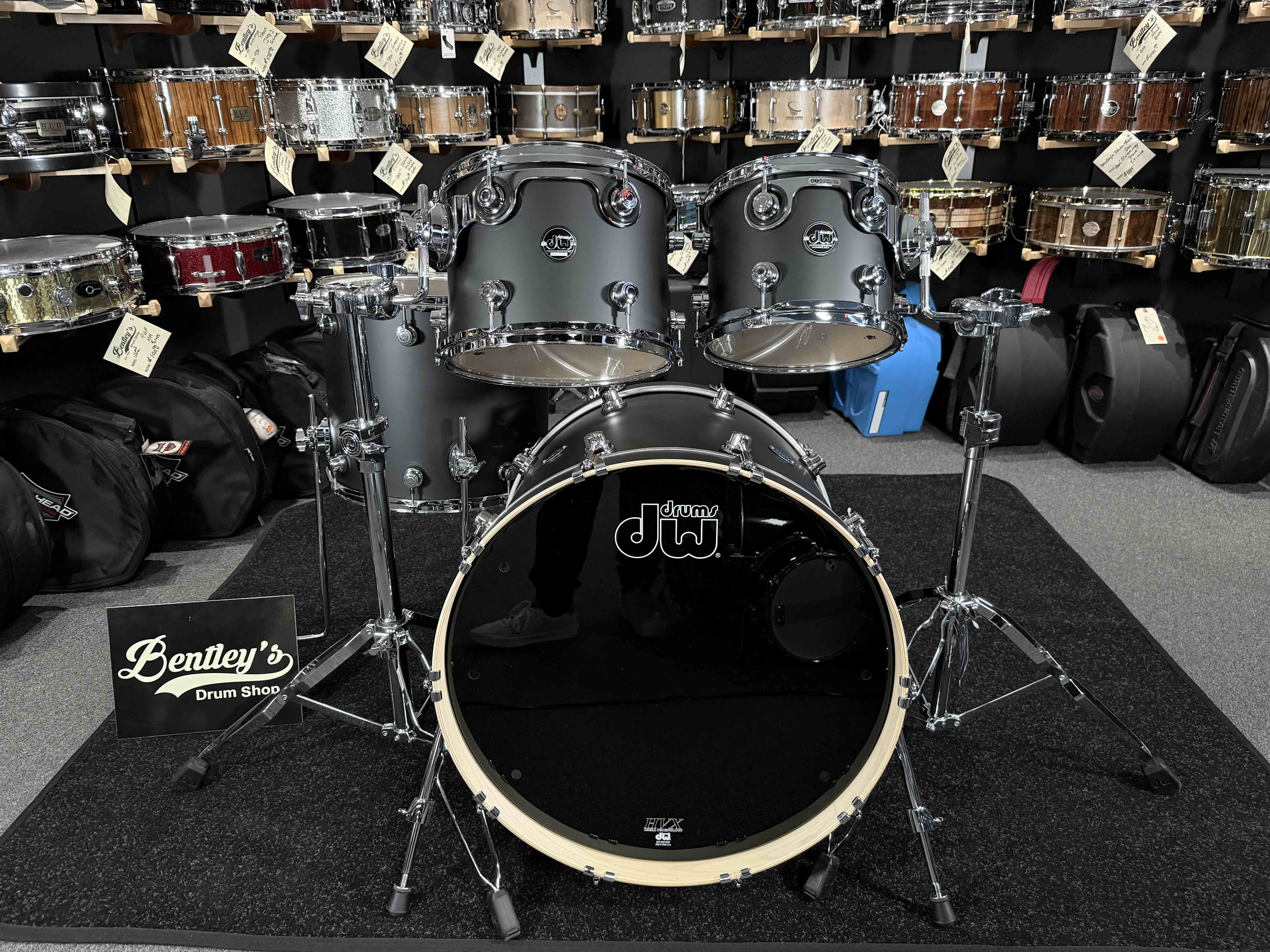 ~RARE~ DW Performance Series 4-Piece 10/12/16/22 Drum Kit Set in Satin Black Lacquer